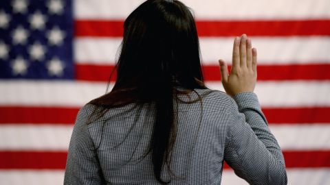 Entre las mujeres inmigrantes, las de Vietnam son las más interesadas en convertirse en ciudadanas.