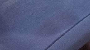 Papa Francisco reaparece ante sus fieles tras la operación de una hernia abdominal