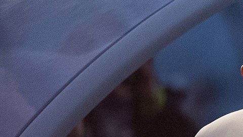 Papa Francisco reaparece ante sus fieles tras la operación de una hernia abdominal