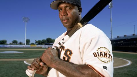 Bonds es el rey de los jonrones en las Grandes Ligas.