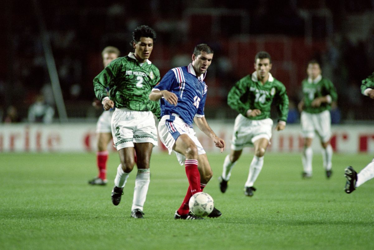 Suárez jugó 177 partidos con El Tri.