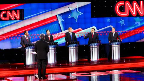 Los candidatos presidenciales republicanos en un debate realizado el 25 de febrero de 2016 en Houston, Texas.