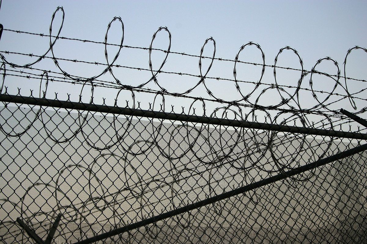 Former California federal prison corrections officer convicted of sexual misconduct