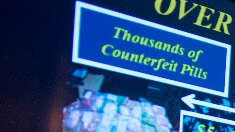 Las autoridades de EE.UU. reconocen que los precursores del fentanilo provienen de China en forma legal e ilegal.