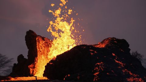 VIDEO: volcán Kilauea entró en erupción en Hawái