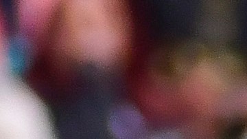 Lucas Di Yorio celebra su gol para el León en el primer tiempo.