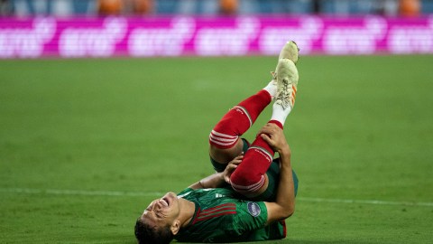 Por momentos el duelo fue muy interrumpido.