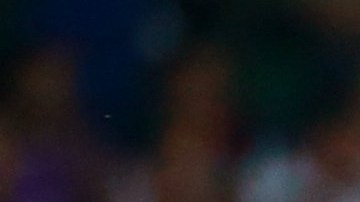 Messi celebra un gol cerca de Gareth Bale en la época que ambos vestían los uniformes del FC Barcelona y Real Madrid respectivamente.