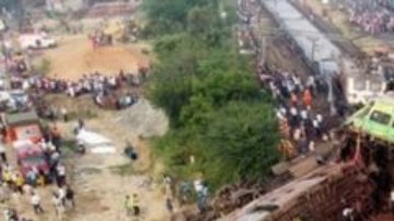 Es el peor accidente de trenes de la India en este siglo.