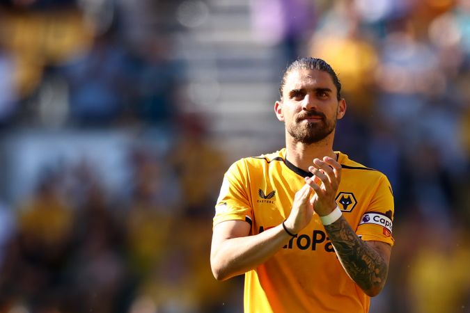 Rubén Neves con los colores del Wolverhampton.