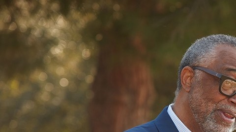 Las acusaciones contra Curren Price (der.) son otro obstáculo para las aspiraciones políticas de Marisa Alcaraz.