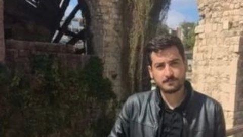 Shaheen Sheikh Ali compartió con la BBC fotos de cuatro de sus familiares que se cree perdieron la vida en la tragedia en el Mediterráneo.