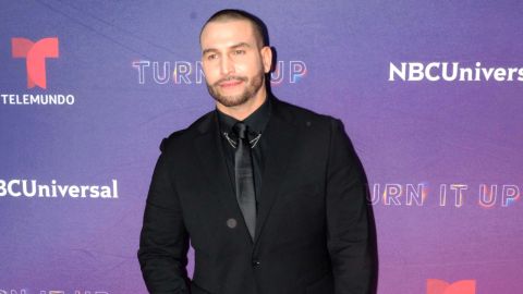 Rafael Amaya cambia por completo su físico | Mezcalent.