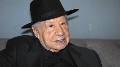 Regalan objetos de Ignacio López Tarso a Aracely Arámbula y Lety Calderón