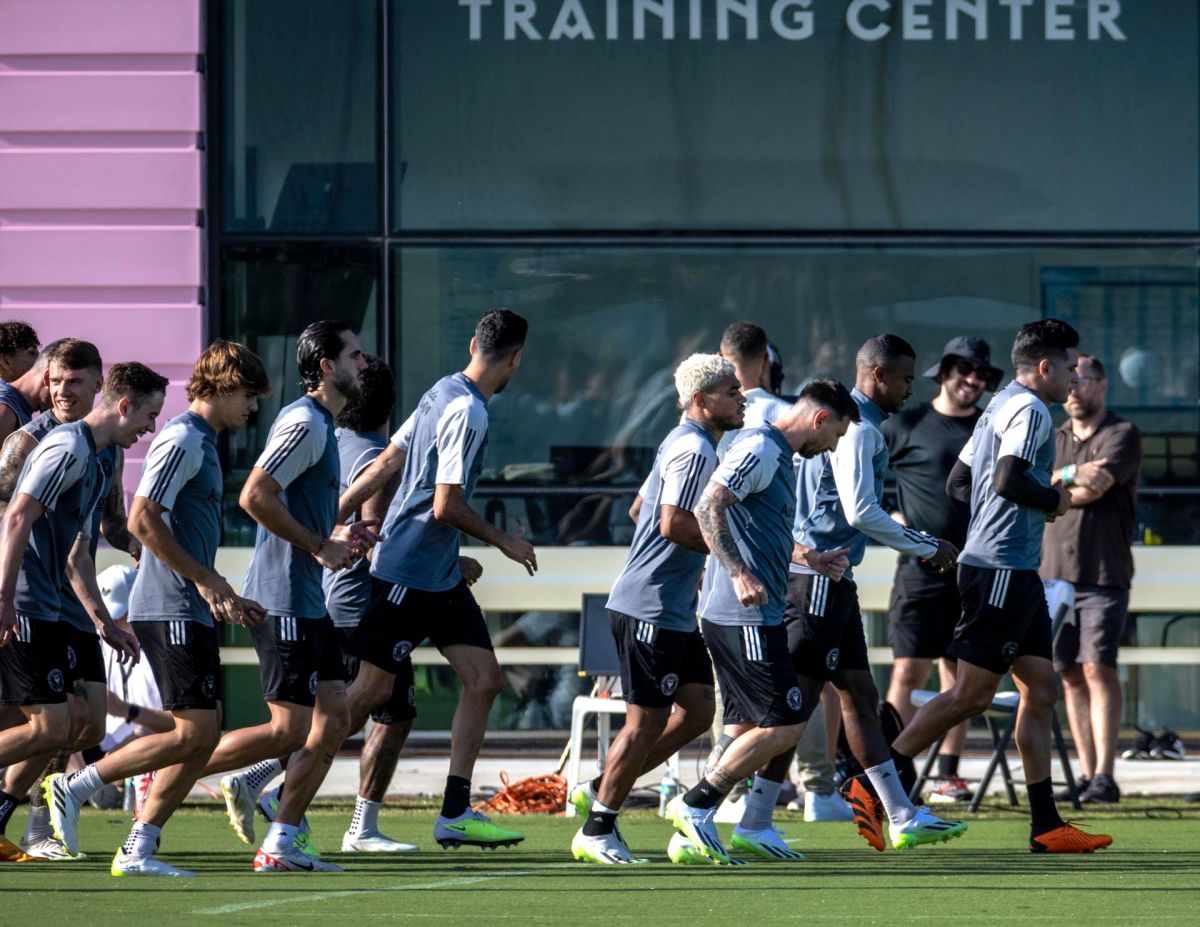 Entrenamientos del Inter Miami el primer día con Lionel Messi. Foto: EFE.