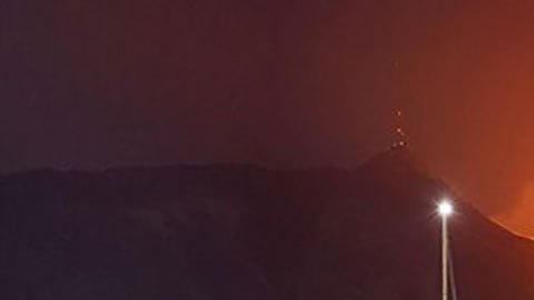 Incendios arrasan con Rodas: las fotos que muestran el antes y después en la turística isla griega