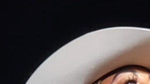 Chiquis Rivera habla de Peso Pluma | Mezcalent