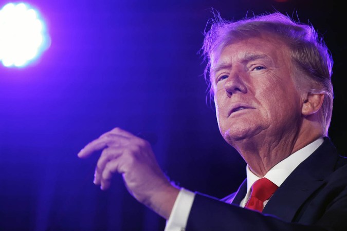 Donald Trump y Joe Biden permanecen empatados en la preferencia de los votantes revelan algunas encuestas