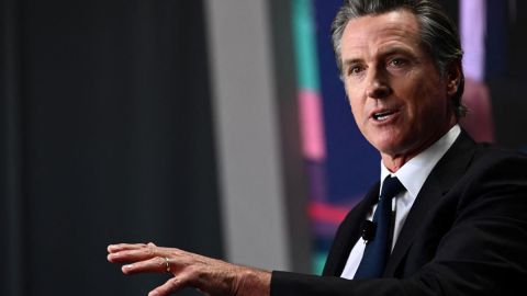 Gavin Newsom tiene doble trabajo, sacar adelante a California y apoyar al presidente para que se reelija