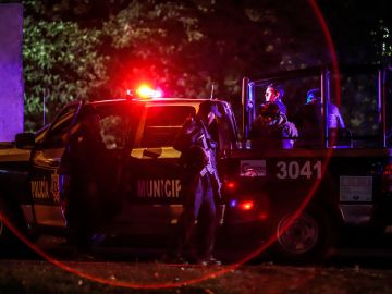 Rescatan a dos niños que estaban atados de pies y manos en una casa al norte de México