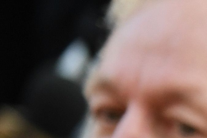 El nominado a Mejor Actor por "Ha nacido una estrella" Bradley Cooper (L) y su esposa, la modelo rusa Irina Shayk, llegan a la 91ª Entrega Anual de los Premios de la Academia en el Dolby Theatre de Hollywood, California, el 24 de febrero de 2019. Foto: ROBYN BECK/AFP via Getty Images.