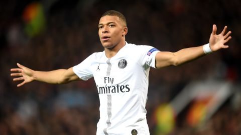 Mbappé tiene un año más de contrato en PSG.