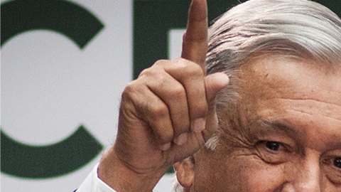 AMLO arremete contra aspirante presidencial opositora Xóchitl Gálvez: “De vender gelatinas pasó a ser millonaria”