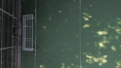 Cancha de fútbol amateur.