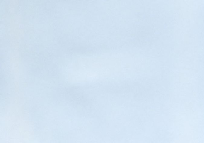 La modelo rusa Irina Shayk llega el 4 de septiembre de 2022 para la proyección de la película "L'Immensita" (Inmensidad) presentada en la competencia Venezia 79 como parte del 79º Festival Internacional de Cine de Venecia en Lido di Venezia en Venecia, Italia. Foto:  MARCO BERTORELLO/AFP via Getty Images.