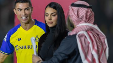 Georgina Rodríguez en la presentación de Cristiano Ronaldo con el Al Nassr.