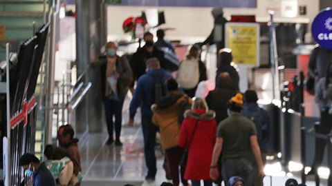 En 2024 estadounidenses deben obtener visa para viajar a la Unión Europea, ¿qué se debe hacer?