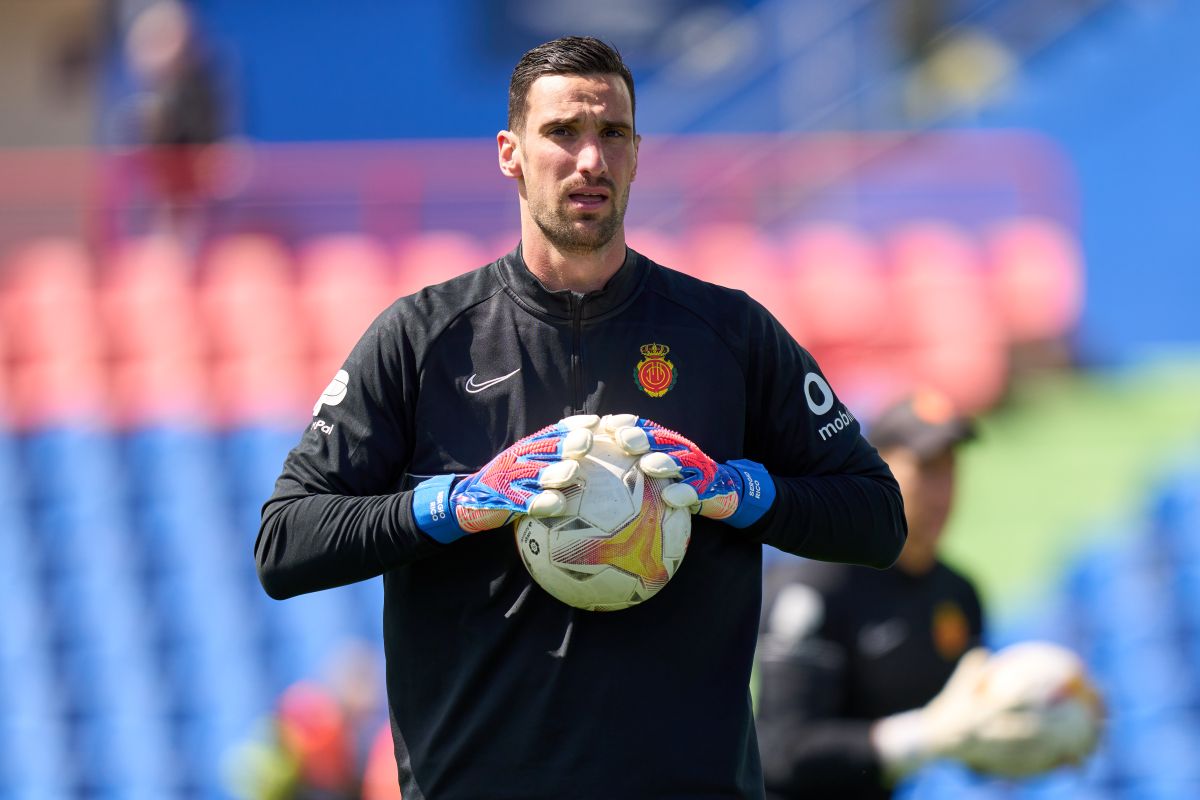 Sergio Rico es canterano del Sevilla, equipo en el que brilló con sus actuaciones.