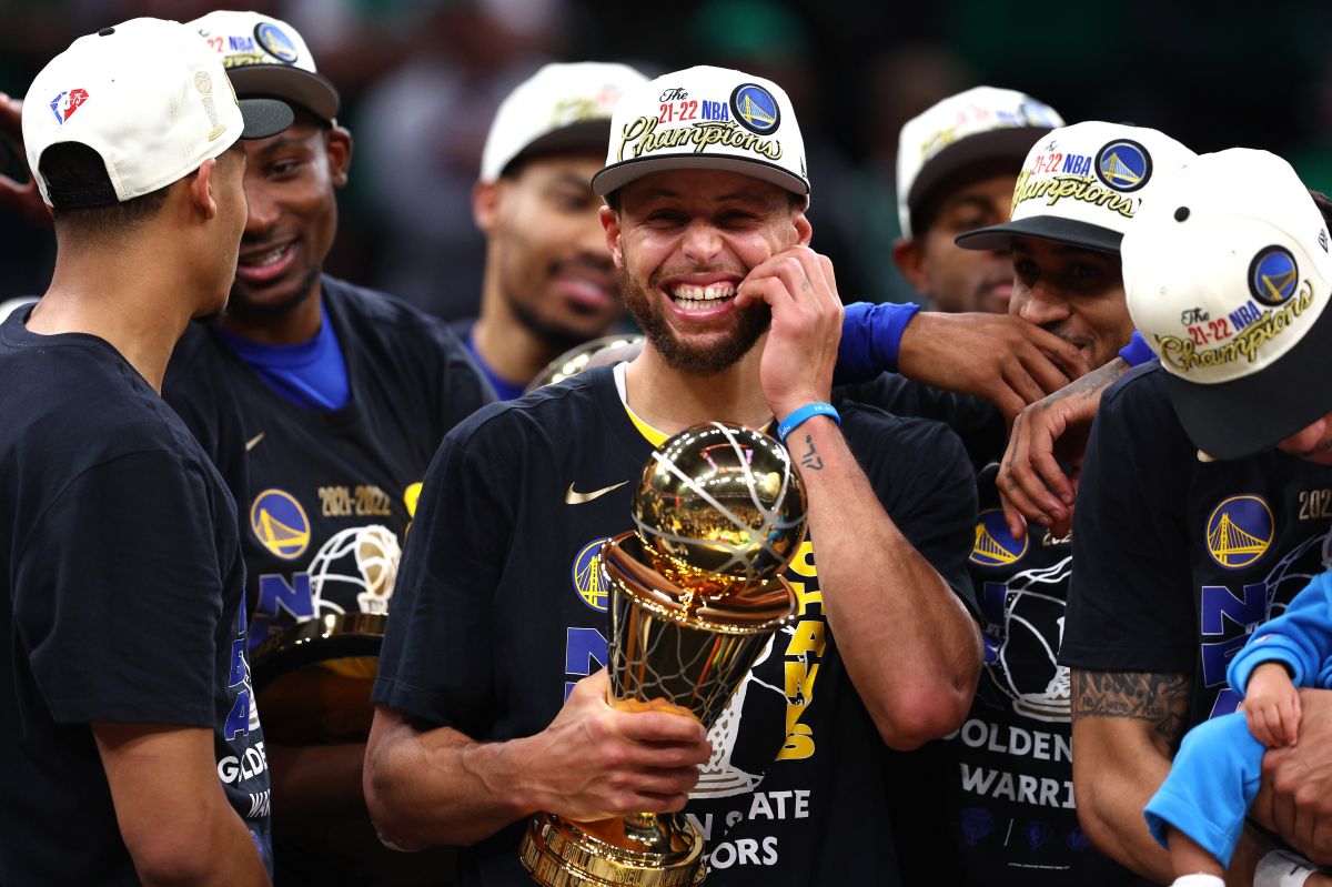 Stephen Curry wants to get his fifth championship ring and then retire from the NBA