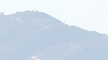 SANTA MONICA, CALIFORNIA - SEPTEMBER 04: People sit on Santa Monica pier amid an intense heat wave in Southern California on September 4, 2022 in Santa Monica, California. The National Weather Service issued an Excessive Heat Warning for most of Southern California through September 7. Climate models almost unanimously predict that heat waves will become more intense and frequent as the planet continues to warm. (Photo by Mario Tama/Getty Images)