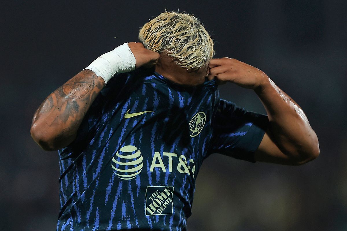 Roger Martínez se despide del América.