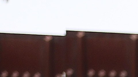 Cruces de migrantes en frontera con México llega al nivel más bajo en lo del gobierno de Biden