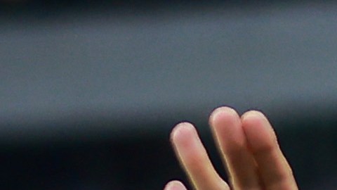 Henry Martín podría decirle adiós al fútbol mexicano.