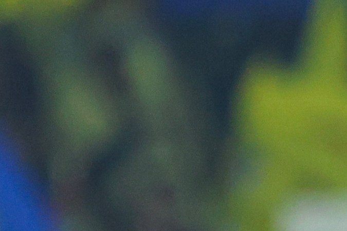 Orozco en un duelo en el Clásico Nacional de la Liga MX. Agustin Cuevas - Getty Images.