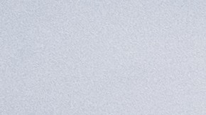 Personas que buscan asilo hablan con agentes de la ley después de cruzar ilegalmente el Río Grande en Texas.