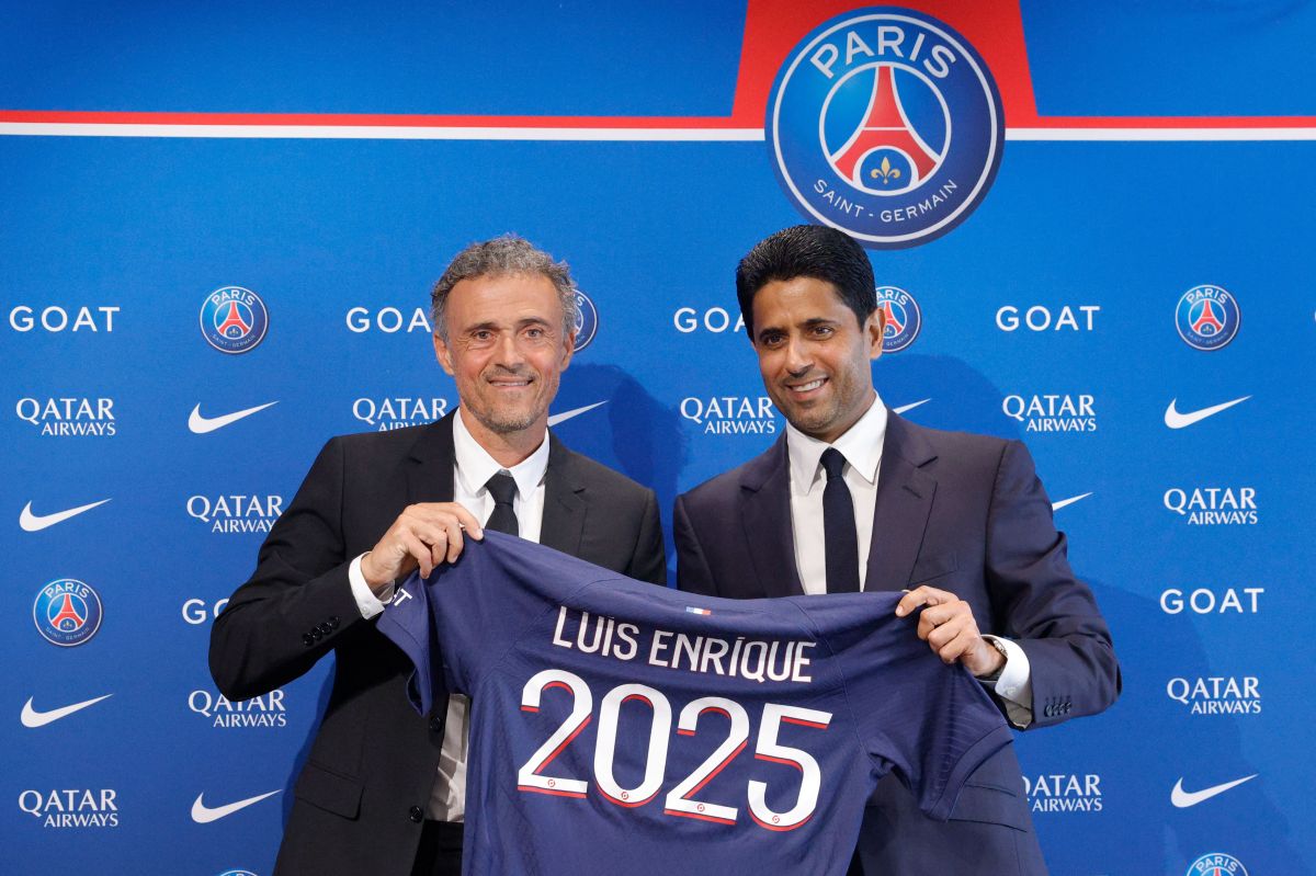 Luis Enrique firmó contrato hasta el 2025.