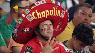 GLENDALE, ARIZONA - JUNE 29: A fan of Mexico reacts during the first half of the Concacaf Gold Cup Group B match against the Haiti at State Farm Stadium on June 29, 2023 in Glendale, Arizona. (Photo by Christian Petersen/Getty Images)