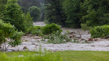 Al menos tres muertos y cuatro desaparecidos por inundaciones repentinas en Pensilvania