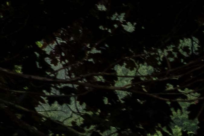 Inundaciones en Vermont dejaron tramo de las vías del tren colgando en el aire