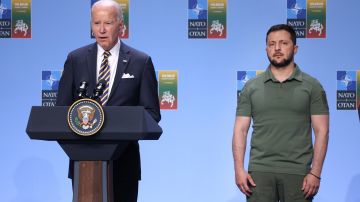 El presidente Joe Biden y su homólogo de Ucrania, Volodimir Zelensky.