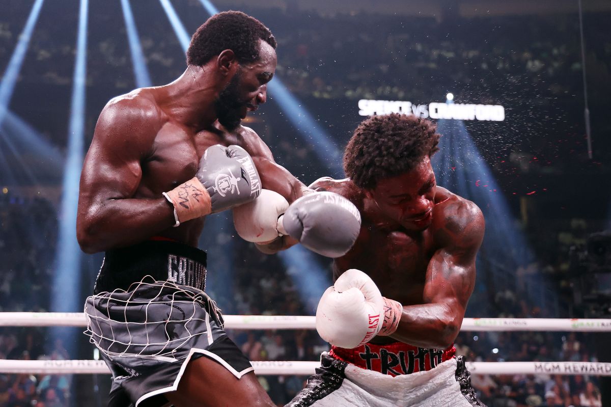 Terence Crawford dominó por completo a Errol Spence Jr.