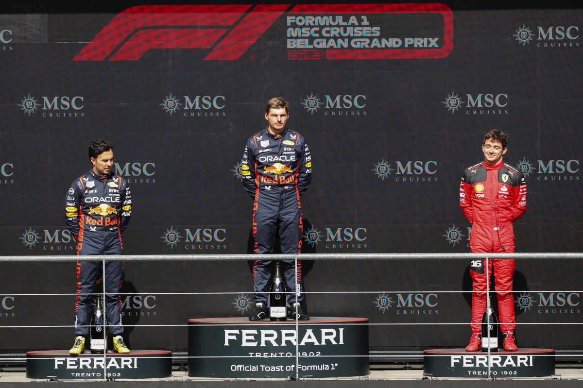 Max Verstappen, Sergio Pérez y Charles Leclerc conformaron el podio en el GP de Bélgica. Foto: Getty Images