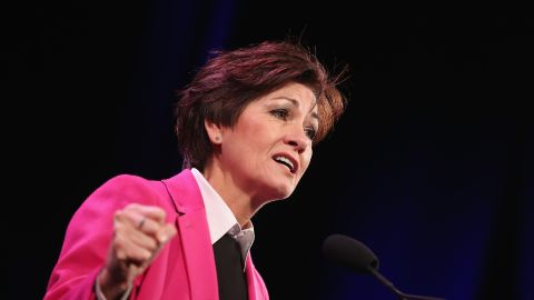 La gobernadora de Iowa Kim Reynolds.