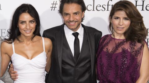 Aislinn Derbez visitó a su papá, Eugenio Derbez, y se sorprendió con los regalos que Alessandra Rosaldo le dio por su aniversario 11.