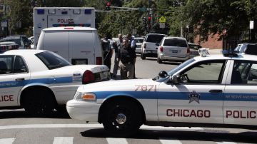 Choque de automóvil que viajaba en sentido contrario con un autobús dejó un muerto y 15 heridos en Chicago