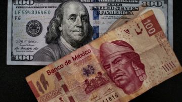 El peso mexicano sigue a la baja frente al dólar de EE.UU. (Getty Images)